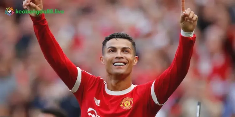 So sánh Cristiano Ronaldo VS Messi về kỹ thuật và lối chơi của họ