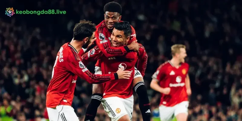 Manchester United – “The Red Devils” (Quỷ đỏ) và biểu tượng của quyền lực