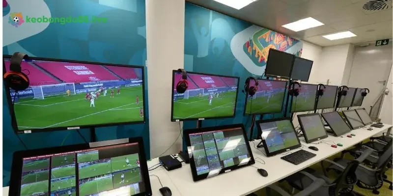 Cách thức hoạt động của công nghệ VAR 